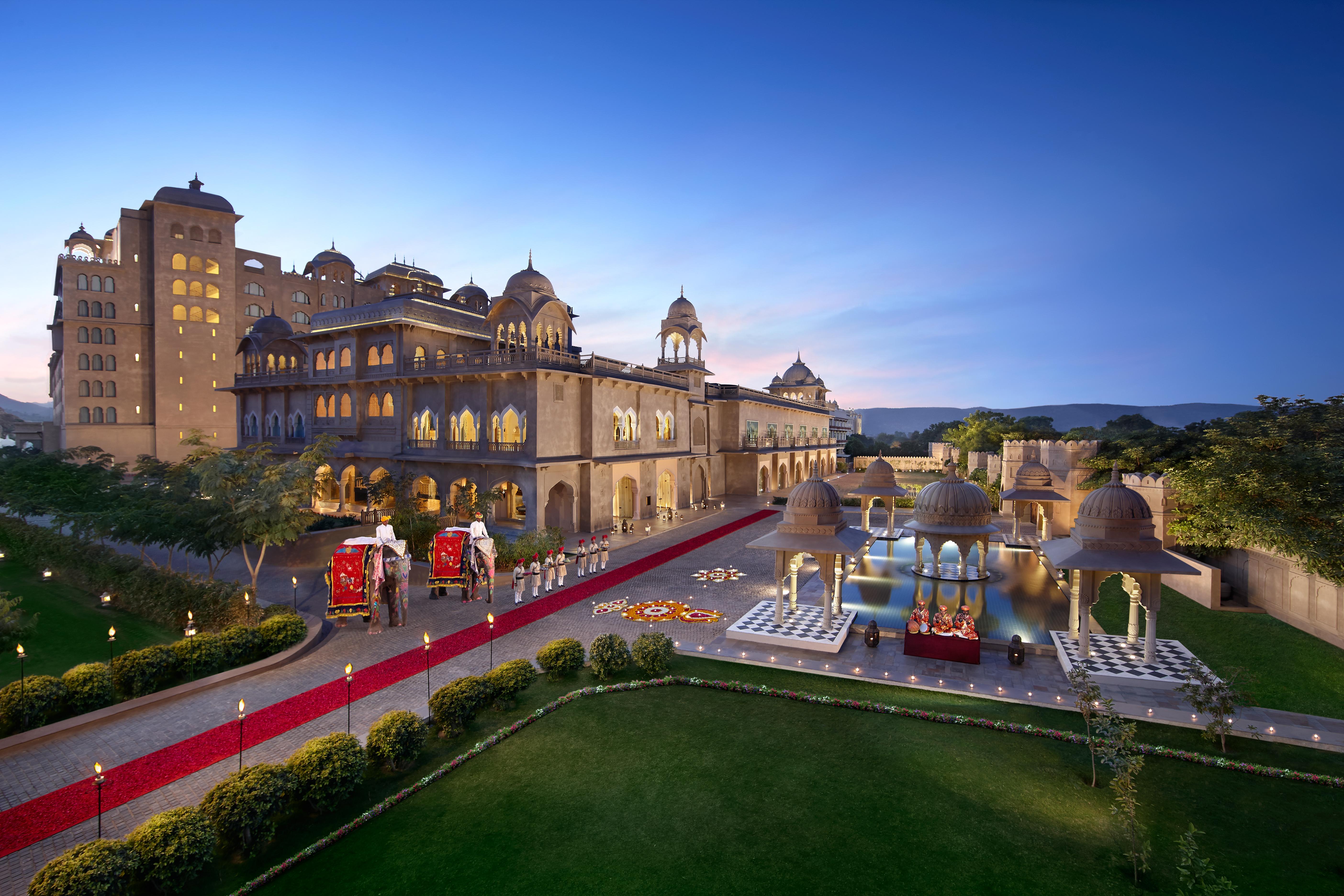 Fairmont Jaipur Ξενοδοχείο Εξωτερικό φωτογραφία The Oberoi Udaivilas Palace